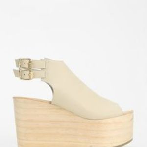 Deena & Ozzy Jagger Wooden Platform Sandal Size 8